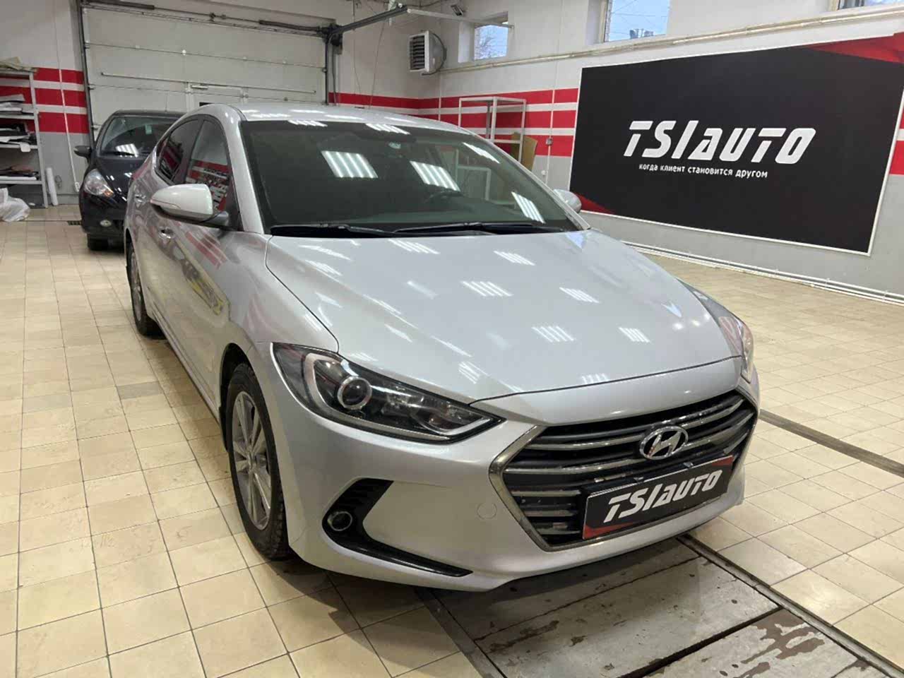 Шумоизоляция Hyundai Elantra 6 в Астане Шумоизоляция Hyundai Elantra 6 в Астане
