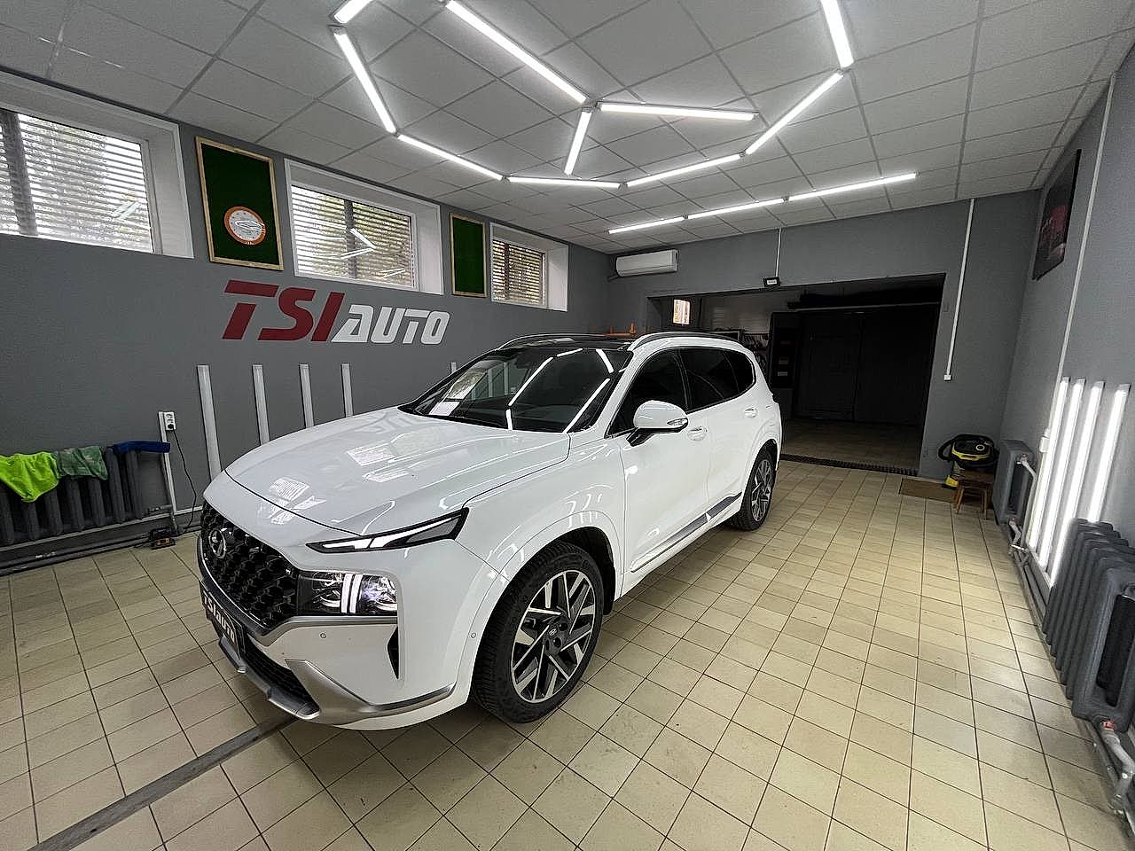Шумоизоляция Hyundai Santa Fe в Астане Шумоизоляция Hyundai Santa Fe в Астане