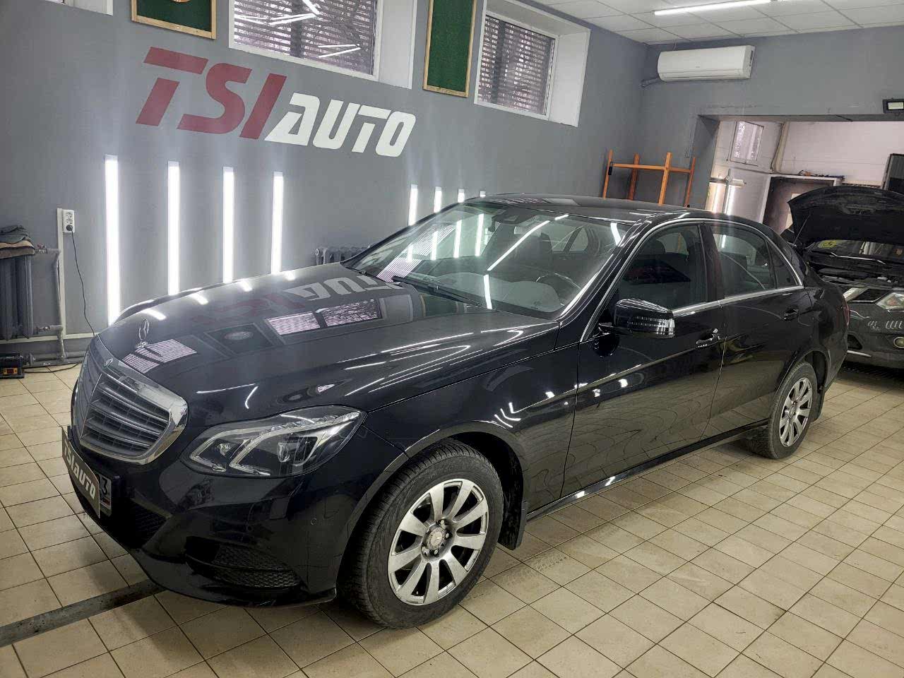 Шумоизоляция Mercedes Benz w212 в Астане Шумоизоляция Mercedes Benz w212 в Астане