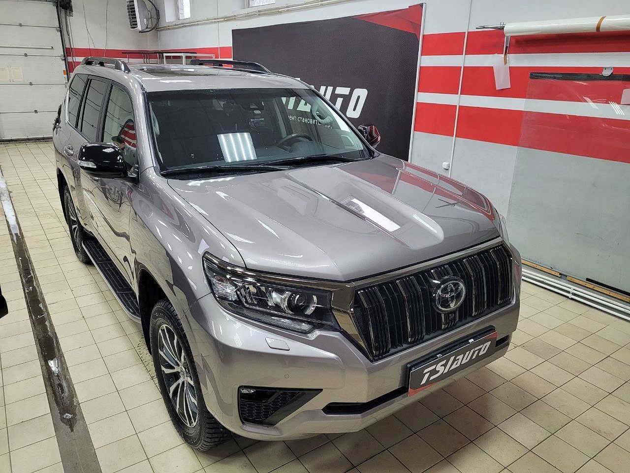 Шумоизоляция Toyota Land Cruiser Prado 150 в Астане Шумоизоляция Toyota Land Cruiser Prado 150 в Астане